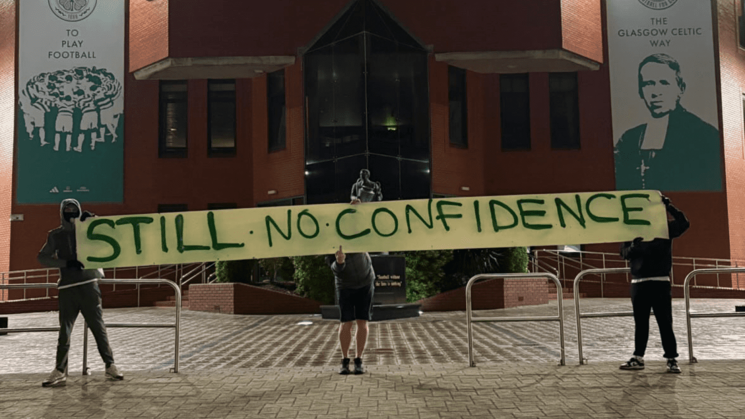 Celtic fans display fresh anti-board banners as they say directors ‘forbidden from stands’ after peace talks end badly