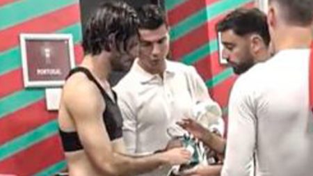 Classy Cristiano Ronaldo keeps his promise to Dominik Szoboszlai a month after awkward moment together