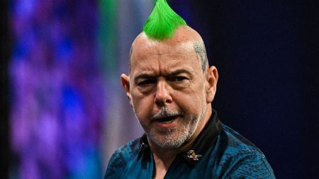 Former world darts champion Peter Wright, 55, ‘feeling like I’m 21 again’ after incredible body transformation