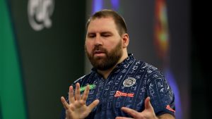 Fortnite producer, 37, qualifies for World Darts Championship after lockdown caused dramatic career change