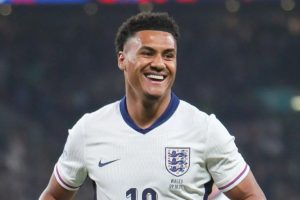 Ollie Watkins sent home from England squad ahead of Latvia clash that should see Three Lions qualify for World Cup