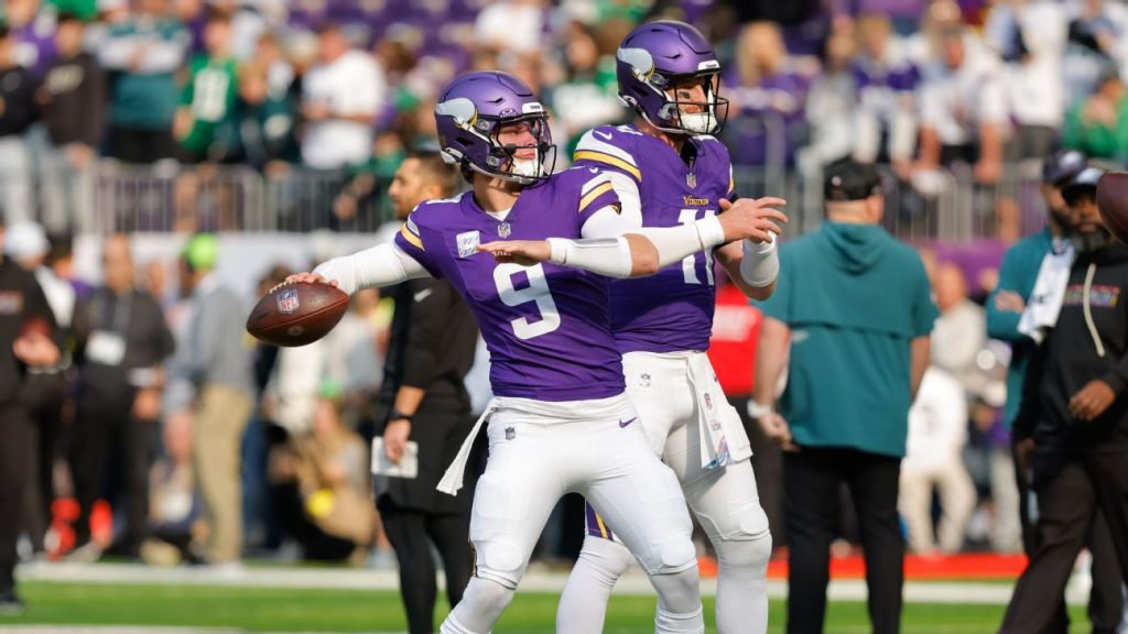 What Carson Wentz’s injury means for Vikings, J.J. McCarthy