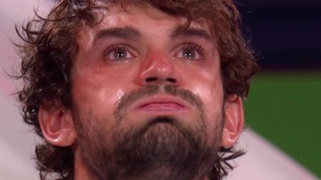 ‘Can we get some help?’