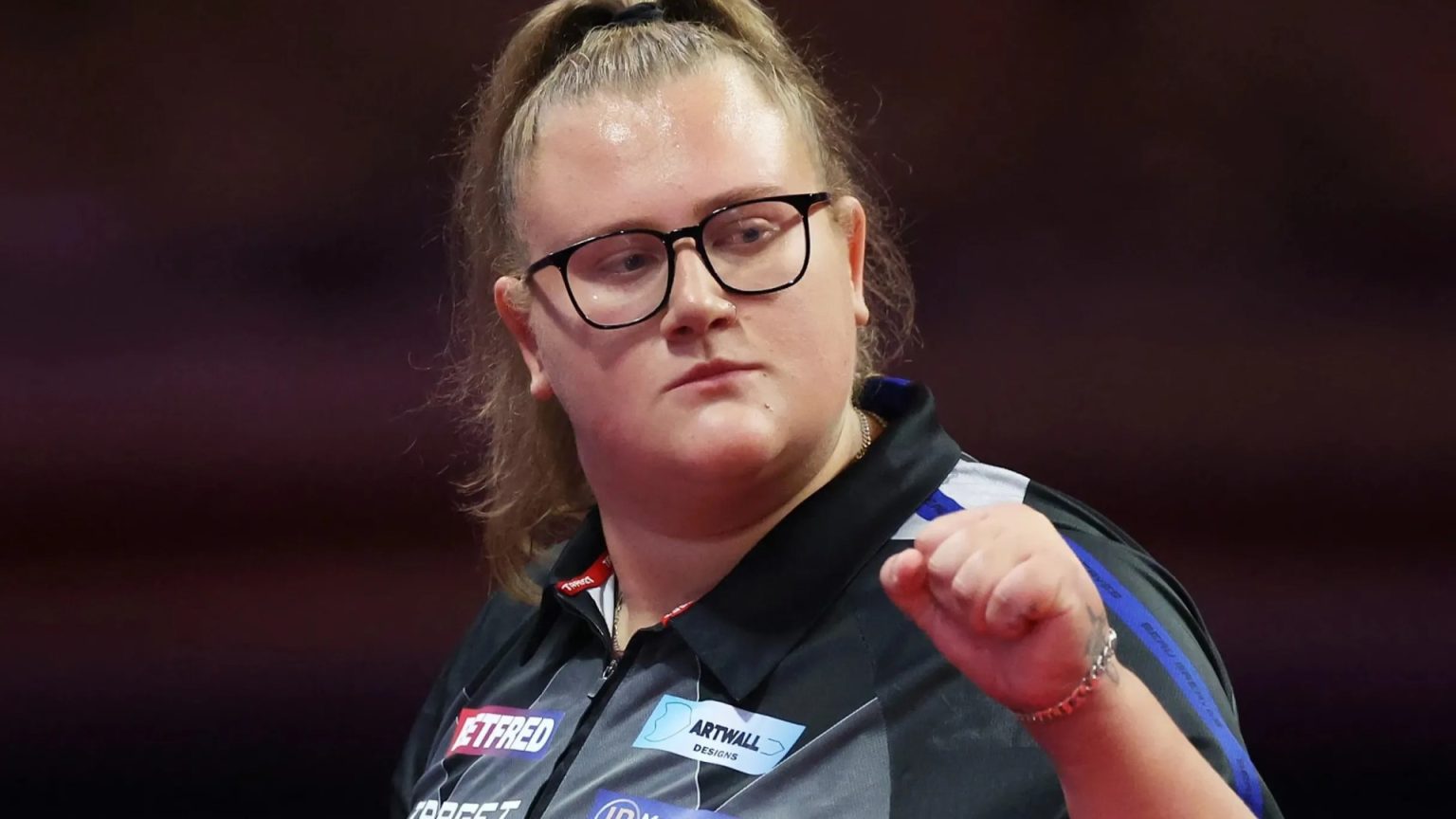 Beau Greaves, 21, tipped for shock spot in Premier League Darts by ex-world champ who says she’ll ’cause much trouble’