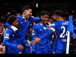 Chelsea dominant against Barca, City lose | Sports