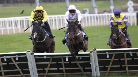 Constitution Hill falls AGAIN as Golden Ace takes advantage to win a dramatic Fighting Fifth Hurdle