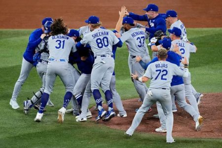 Dodgers win back-to-back World Series Dodgers win back-to-back World Series