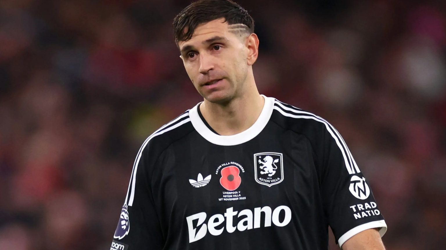 Emi Martinez STRIPPED of Aston Villa vice-captaincy as Unai Emery reveals shock reason with three England stars deputies