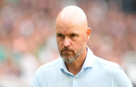 Erik ten Hag rejects a return to Ajax after Heitinga’s sacking Erik ten Hag rejects a return to Ajax after Heitinga’s sacking