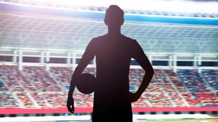 Ex-Motherwell star Kevin van Veen hunted by cops after skipping court for vile domestic abuse sentencing