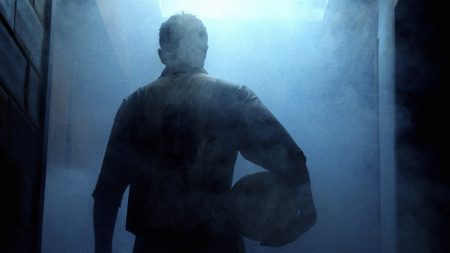 Ex-Rangers star faces being JAILED as he’s accused of abandoning his family Ex-Rangers star faces being JAILED as he’s accused of abandoning his family