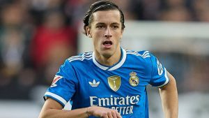 Former Man Utd scout slams ‘dud’ £25m transfer and says club made ‘huge mistake’ letting top star leave