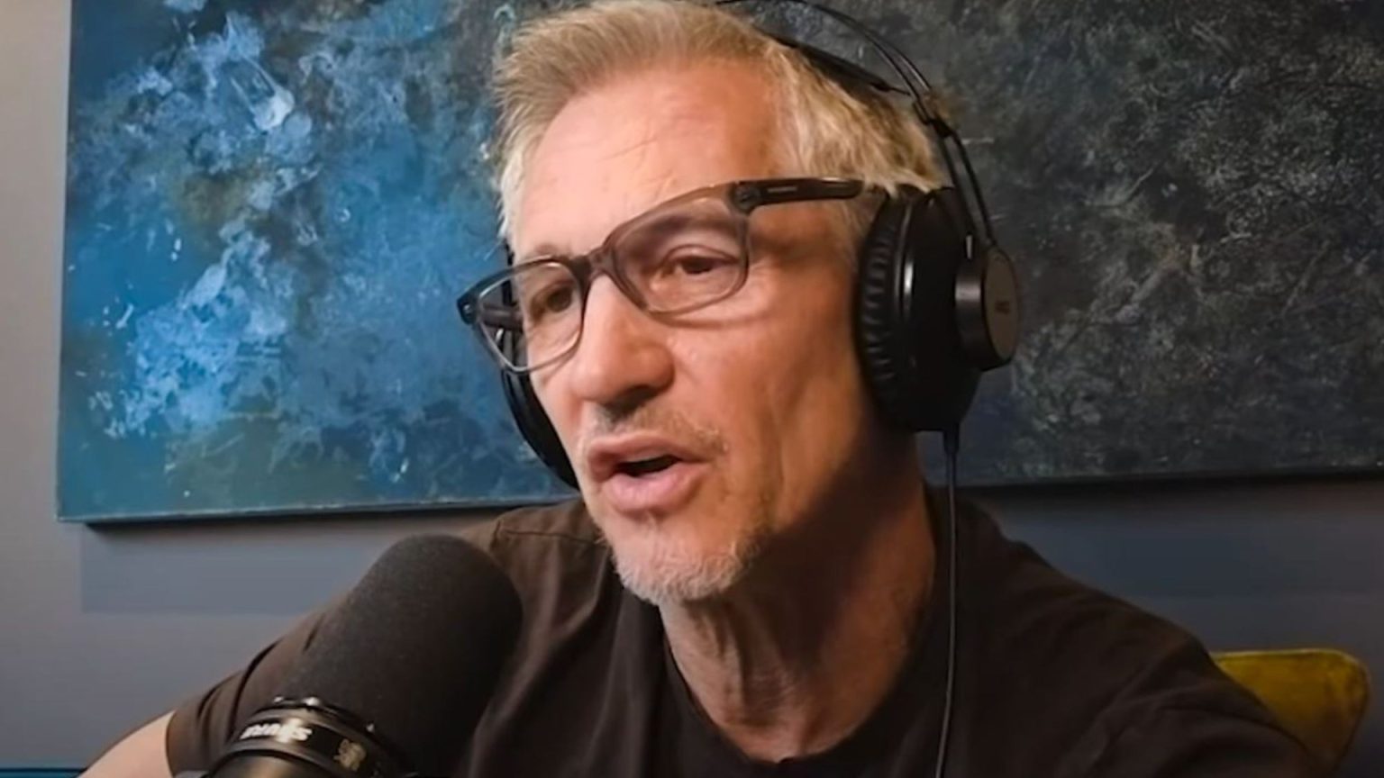 Gary Lineker in slip of the tongue over BBC exit as Alan Shearer says ‘they should have kicked you off 10 years ago’