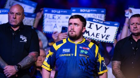 Grand Slam of Darts stars told to make major change to walk-ons and cut down on signing autographs before games