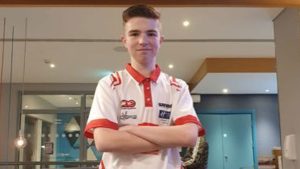 ‘Is it my fault?’ – Darts star devastated after qualifying for two World Championships and being forced to withdraw