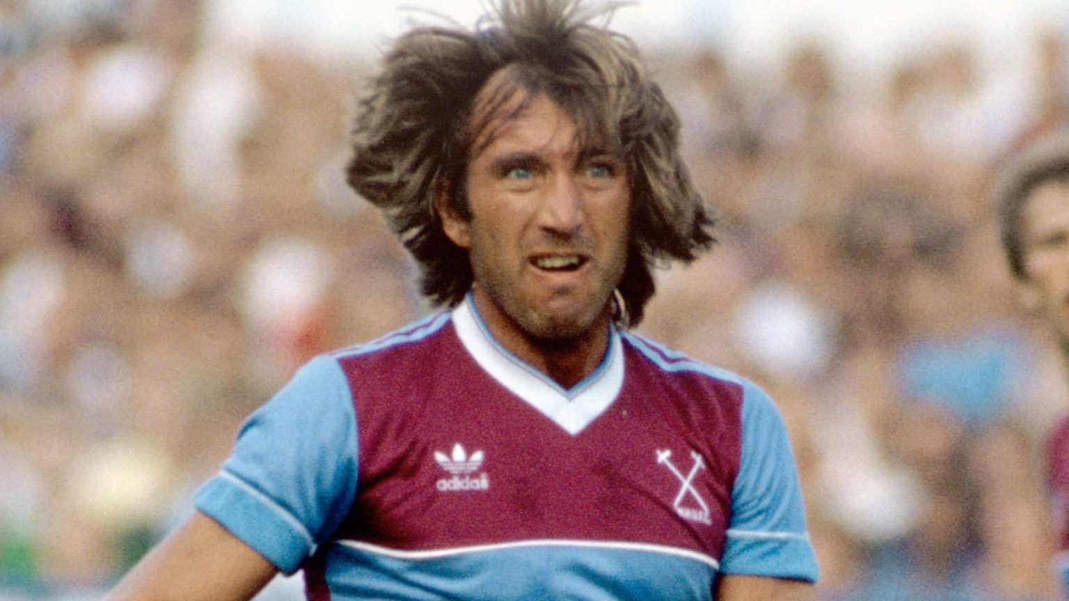 Legendary former West Ham player and manager passes away as Hammers pay heartbreaking tribute