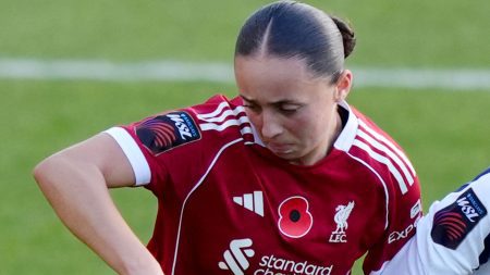 Liverpool Women star Mia Enderby stretchered off after suffering horror injury as match stopped for more than 10 minutes Liverpool Women star Mia Enderby stretchered off after suffering horror injury as match stopped for more than 10 minutes