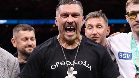 Oleksandr Usyk vacates heavyweight title with Brit to be announced as new champion