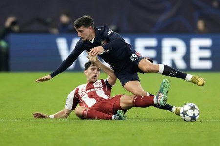 PSV scrape draw at Olympiacos to stay in Champions League hunt PSV scrape draw at Olympiacos to stay in Champions League hunt