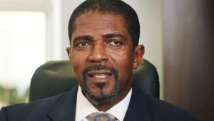 Weeks discusses town halls that focused on violence – The Royal Gazette