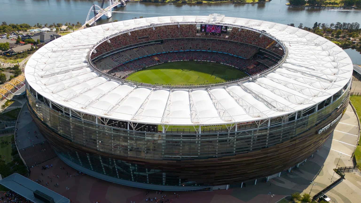 Controversial AC Milan vs Como clash in Australia SCRAPPED as Serie A blast ‘indigestible’ requests