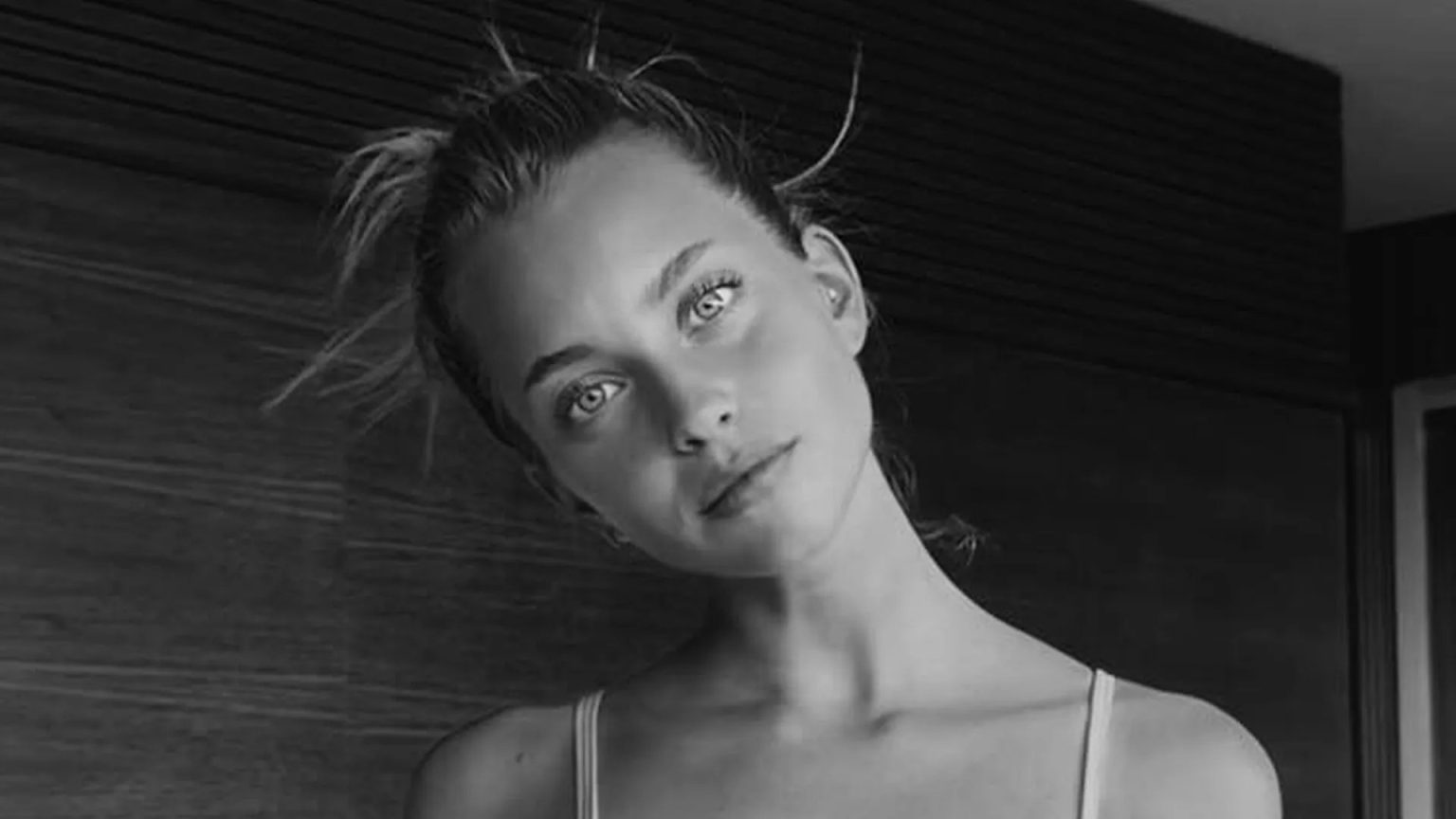 ‘How are you real?’ – F1 champion Lando Norris’ model girlfriend Magui Corceiro leaves fans stunned with bikini picture