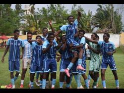 Last-minute free-kick puts Manning’s through to Ben Francis final four | Sports