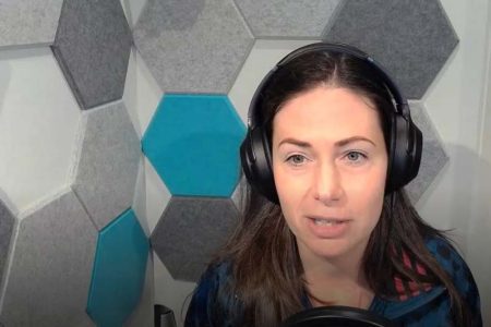 Lindsay Chapman – The Netball Show with Flyhawk