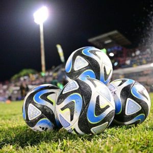 STATHS, Vauxhall clash for semis spot