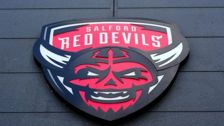 Salford suitors told to get their skates on as first deadline looms Salford suitors told to get their skates on as first deadline looms
