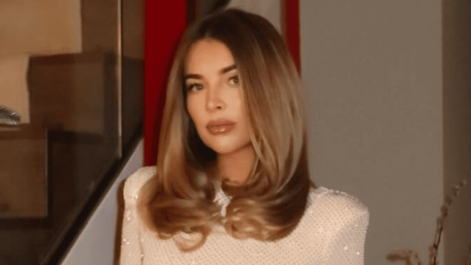 Scott McTominay’s Wag stuns in bold outfit as Napoli fans beg ‘please never leave us’