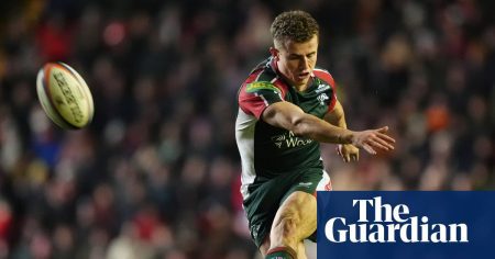 Billy Searle pulls the strings as Leicester prove too strong for Saracens | Prem Rugby Billy Searle pulls the strings as Leicester prove too strong for Saracens | Prem Rugby