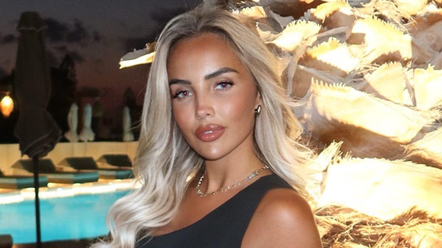 Cole Palmer’s girlfriend Olivia Holder stuns in daring outfit on holiday as fans say ‘I’m obsessed with you’