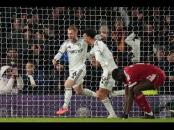 EPL: Liverpool, Man City stunned by late goals | Sports