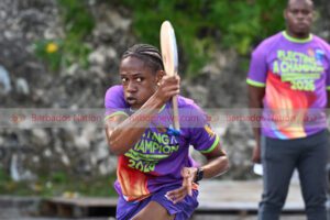 Fourth straight win for Clarke