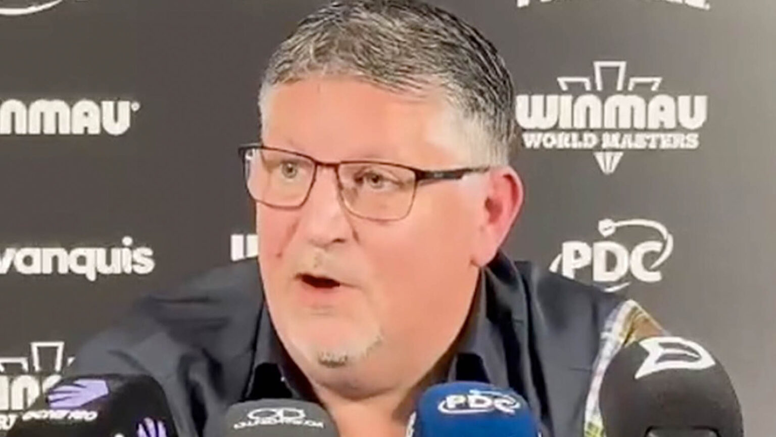 Gary Anderson launches into incredible rant about YouTube influencers branding them ‘t*****s’ who are ‘rank’ at darts