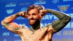Geordie Shore star Aaron Chalmers teases shock fight with British boxing legend, 39, who recently announced comeback