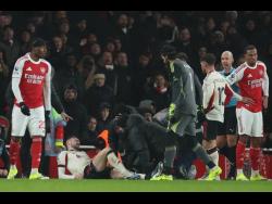 Liverpool’s Slot unhappy with Martinelli after Bradley incident | Sports