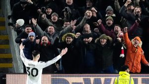 Man Utd fans make feelings clear with chant in Burnley clash as club look for next manager