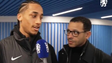 ‘My club is back’ – Chelsea fans compare Liam Rosenior to Jose Mourinho as he gatecrashes Joao Pedro’s live TV interview ‘My club is back’ – Chelsea fans compare Liam Rosenior to Jose Mourinho as he gatecrashes Joao Pedro’s live TV interview