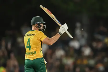 SA open three match T20 series with clinical nine-wicket victory over WI