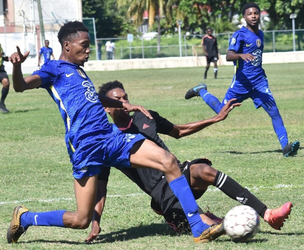 Three‑year stadium ban for Kenroy Linarez after assault on referee during PLB Semifinal