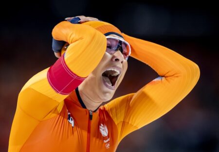 Jutta Leerdam blazes to Netherlands’ first skating gold in Milan