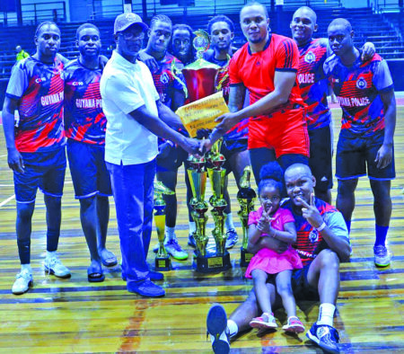 Police edge GDF 4-3 to capture Pre-Mashramani Futsal crown