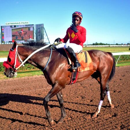 Super fit Pack Plays for Chairman’s Trophy | Sports