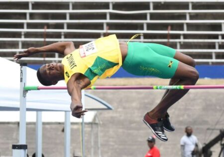 Chavez Penn and Rajay Hemmings winners on first day of Juco Indoor national champs