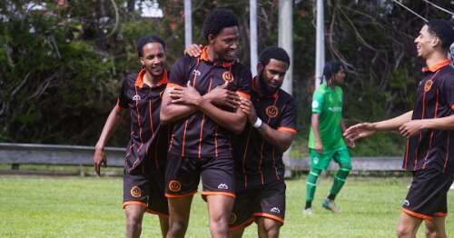 Devonshire Colts ensure three teams in hunt for title on final day – The Royal Gazette Devonshire Colts ensure three teams in hunt for title on final day – The Royal Gazette