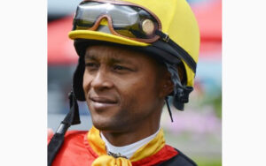 Gold Cup plans unchanged, says Turf Club