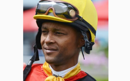 Gold Cup plans unchanged, says Turf Club