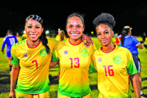 Lady Jags keep qualification hopes alive with dominant 3–0 triumph